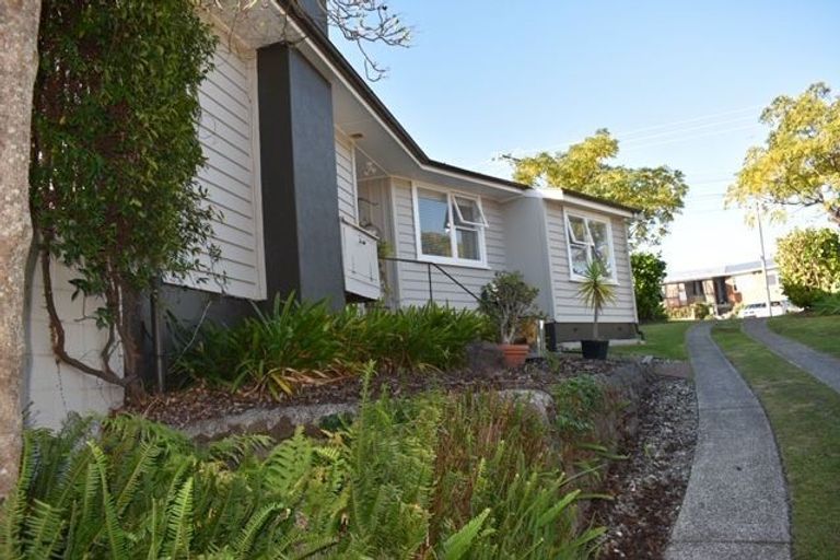 Photo of property in 373 Ngatai Road, Bellevue, Tauranga, 3110