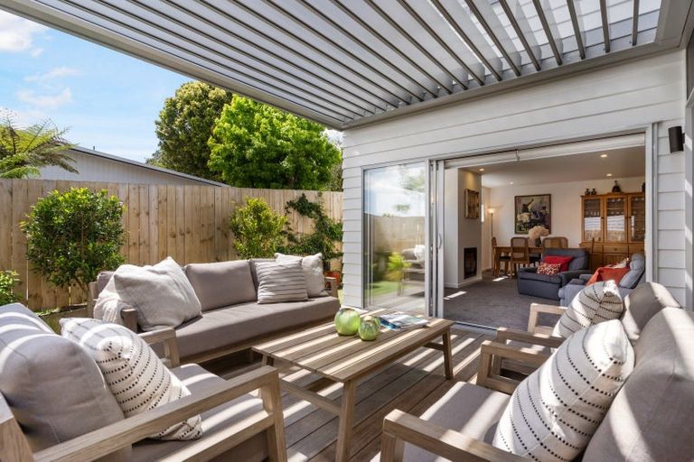 Photo of property in 12a Fortyfoot Lane, Sunnyhills, Auckland, 2010