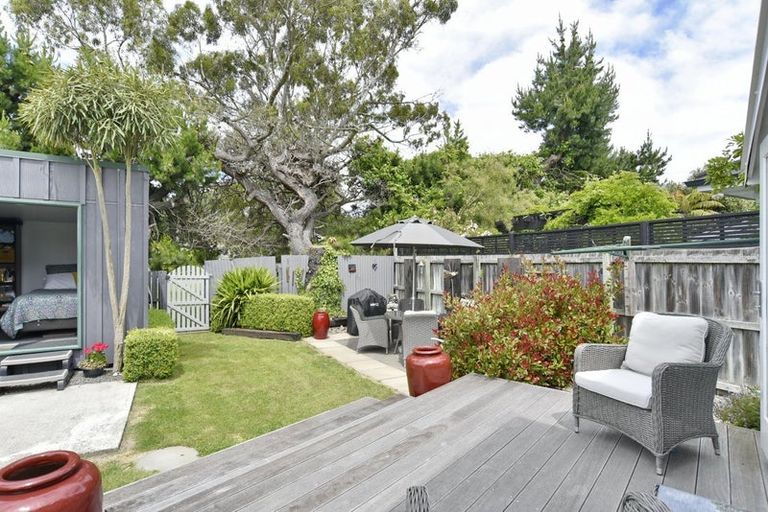 Photo of property in 17 Penfold Square, Leithfield, 7481