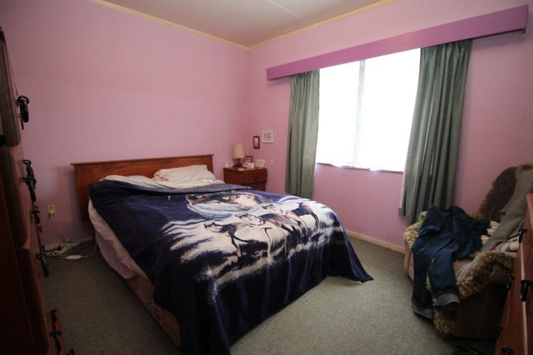 Photo of property in 90c Fergusson Street, Woodville, 4920