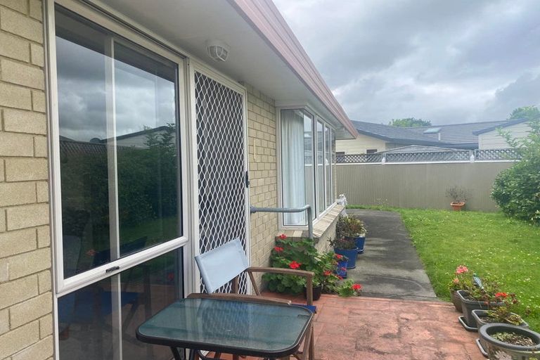 Photo of property in 5/212 Grove Road, Mayfair, Hastings, 4122