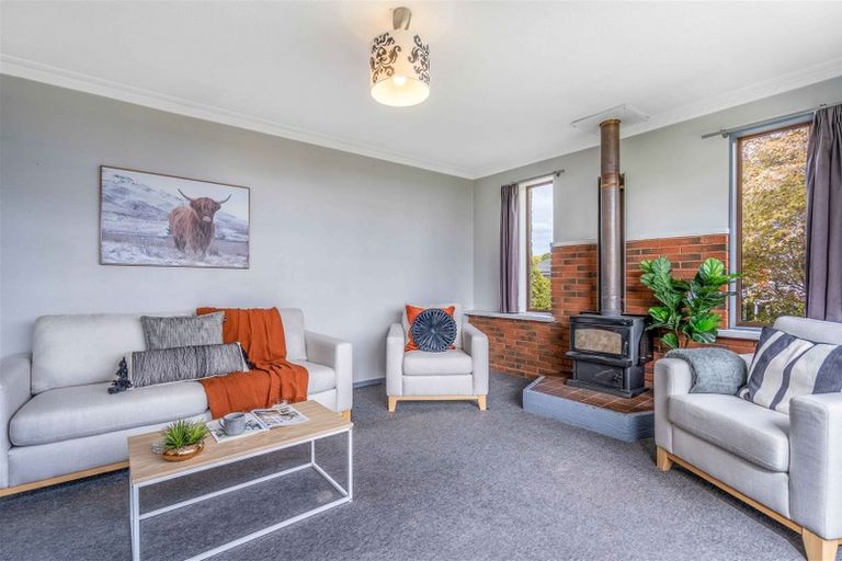 Photo of property in 4 Crowther Crescent, Heidelberg, Invercargill, 9812