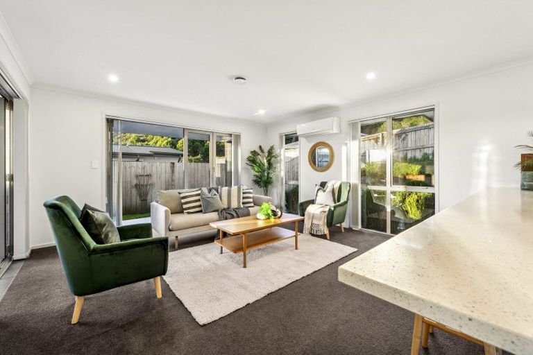 Photo of property in 31 Rochfort Crescent, Pyes Pa, Tauranga, 3112