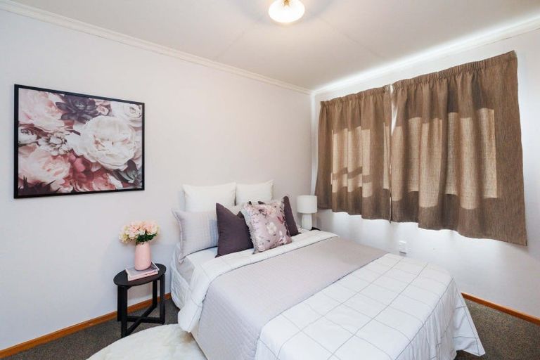 Photo of property in 8 Kiwi Court, Roslyn, Palmerston North, 4414