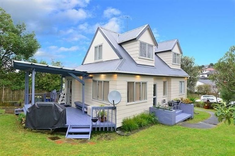 Photo of property in 7 Tacitus Place, Totara Vale, Auckland, 0629