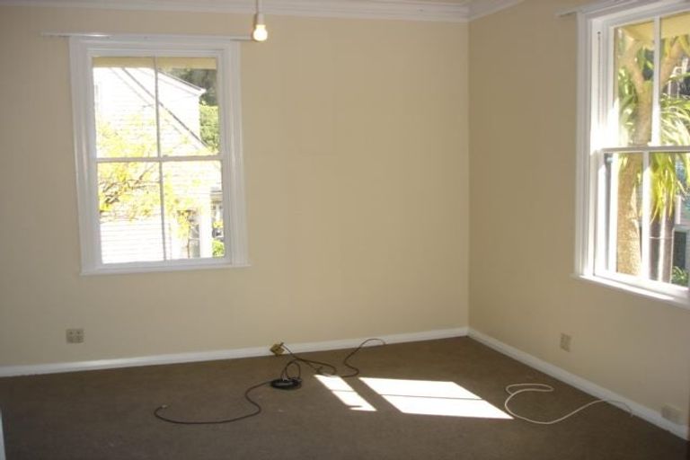 Photo of property in 10 Salisbury Avenue, Mount Cook, Wellington, 6021