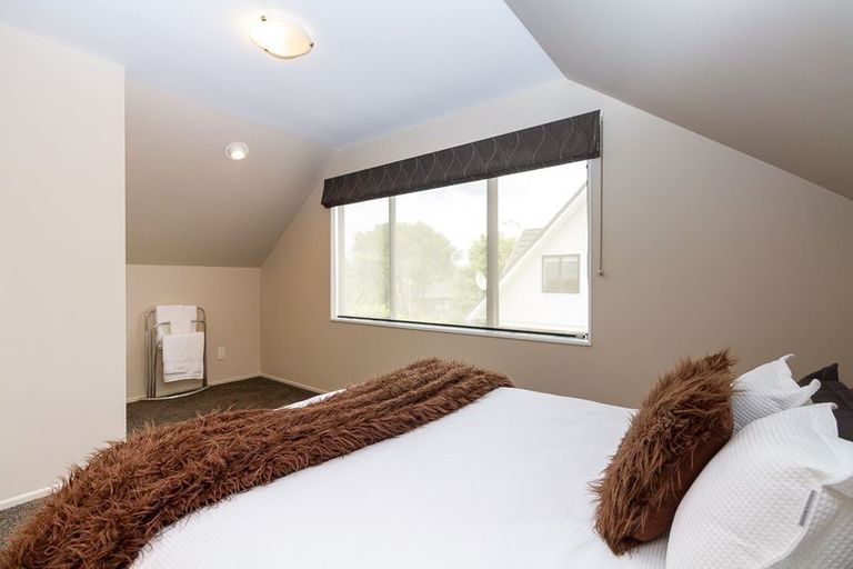 Photo of property in 6 Hanmer Place, Highbury, Palmerston North, 4412