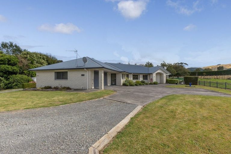 Photo of property in 7 Jones Deviation, Pauatahanui, Porirua, 5381