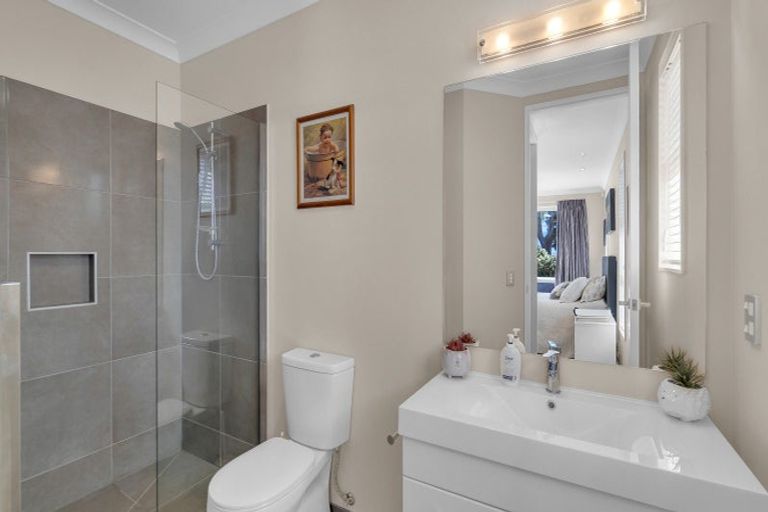 Photo of property in 29 Hemingway Place, Spencerville, Christchurch, 8083