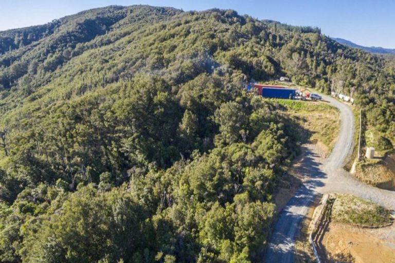 Photo of property in 263 Fairview Drive, Akatarawa, Upper Hutt, 5372