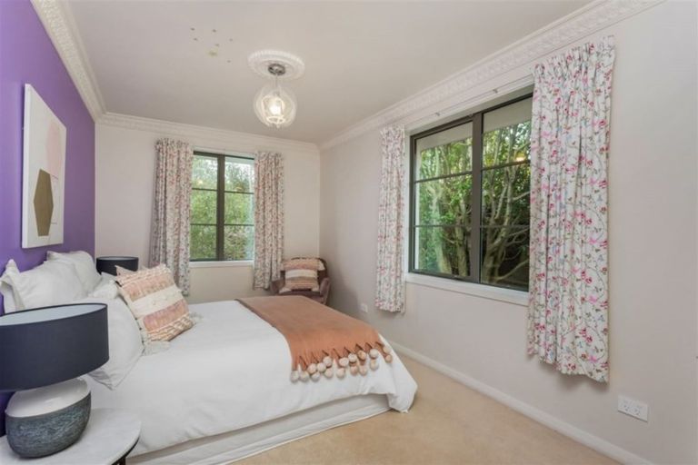 Photo of property in 70 Belleview Terrace, Mount Pleasant, Christchurch, 8081