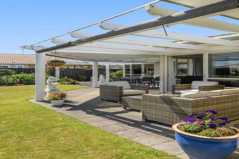 Photo of property in 5 Ocean Crest, Papamoa Beach, Papamoa, 3118