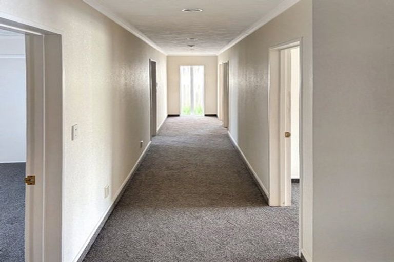 Photo of property in 4 Knightsbridge Place, Taradale, Napier, 4112