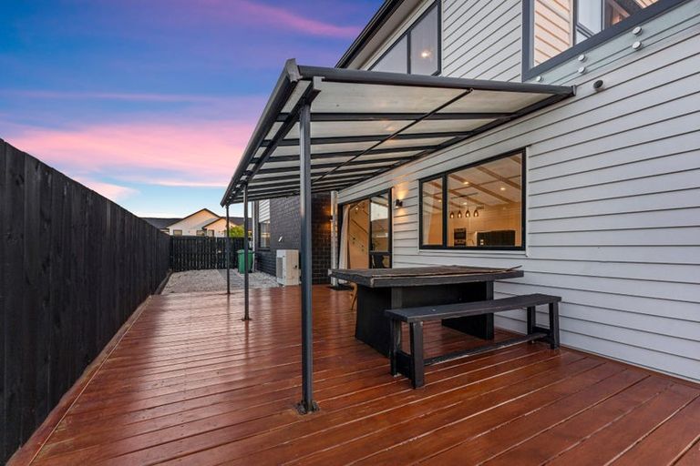 Photo of property in 16 Wheriko Avenue, Glenbrook, 2681