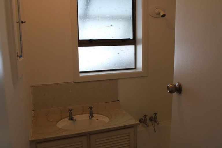 Photo of property in 82 Te Puea Avenue, Meremere, Mercer, 2474