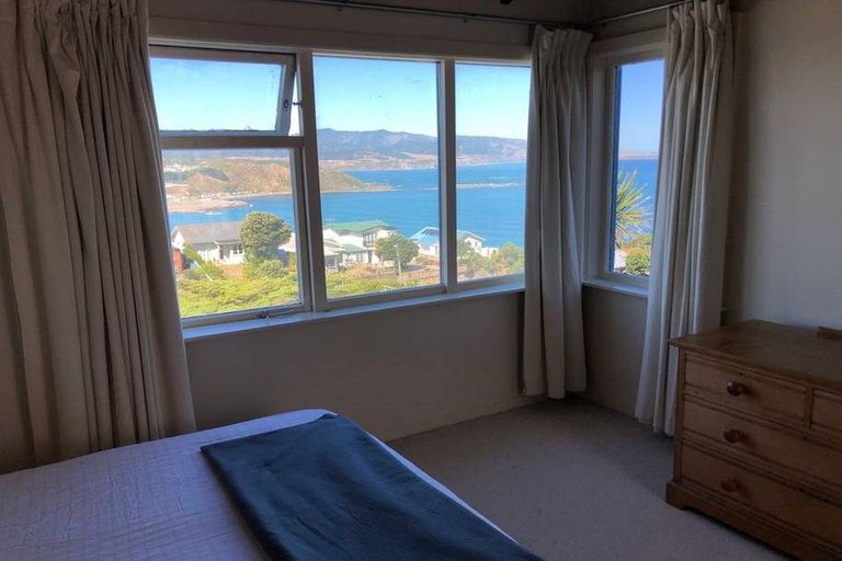 Photo of property in 63 Houghton Bay Road, Houghton Bay, Wellington, 6023