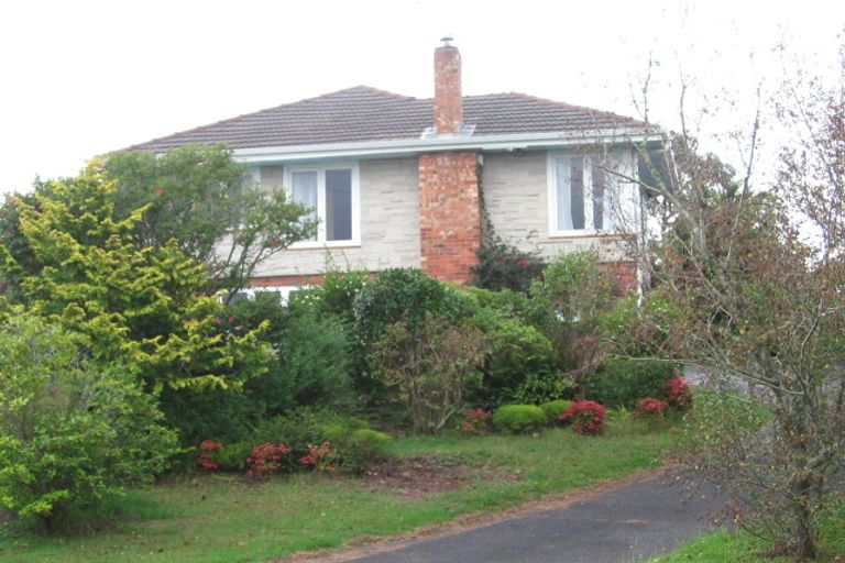 Photo of property in 117 Tiroroa Avenue, Te Atatu South, Auckland, 0610