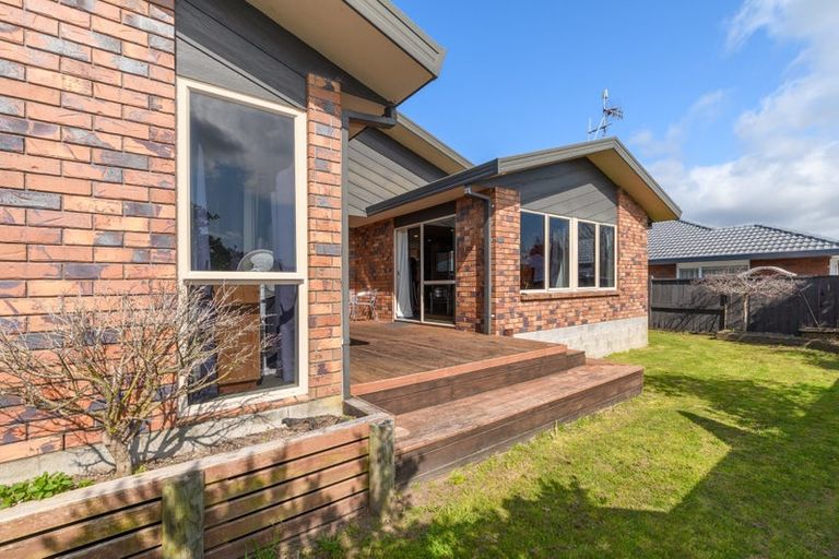 Photo of property in 54 Fairview Place, Te Puke, 3119
