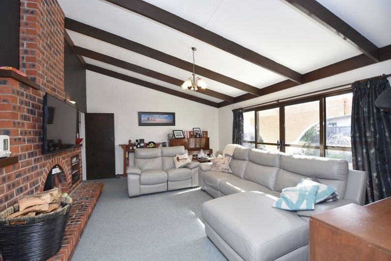 Photo of property in 10 Orkney Street, Waikiwi, Invercargill, 9810