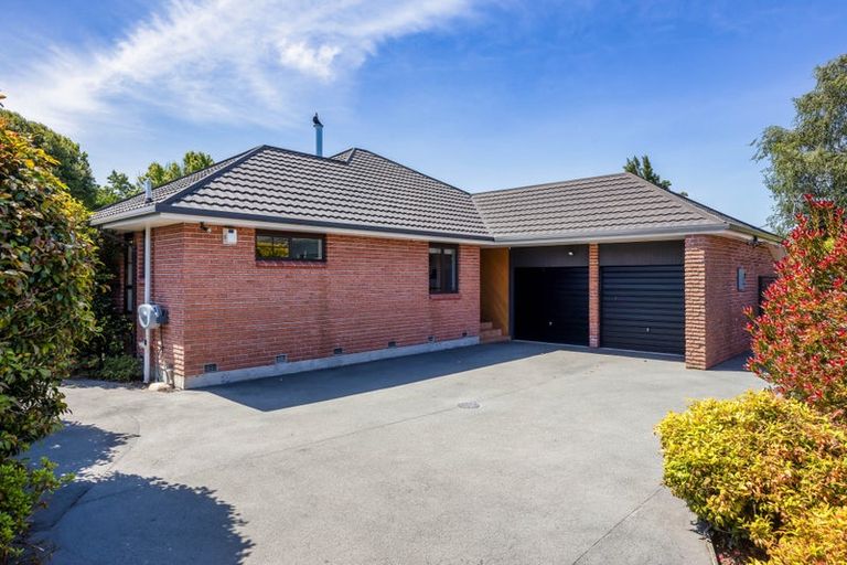 Photo of property in 168 Cashmere Road, Hoon Hay, Christchurch, 8025