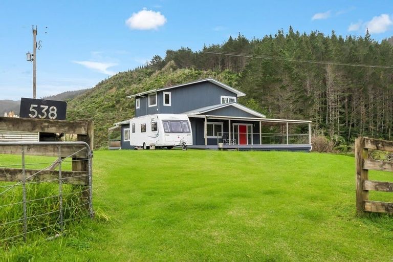 Photo of property in 538 Ahuroa Road, Puhoi, Warkworth, 0994