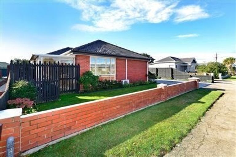 Photo of property in 41 Seymour Street, Hornby, Christchurch, 8042