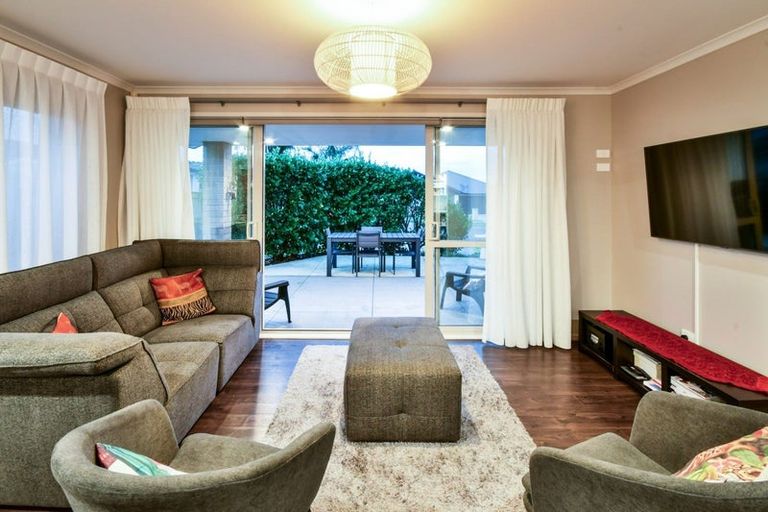 Photo of property in 8 Crosshill Court, Pokeno, 2402