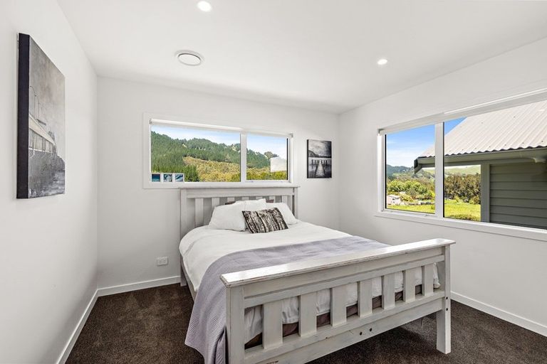 Photo of property in 35 Kaponga Lane, Kaipara Flats, Warkworth, 0981