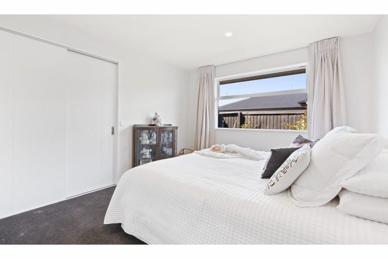 Photo of property in 1 Tara Crescent, Woodend, 7610