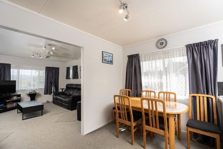 Photo of property in 10 Arawa Place, Onerahi, Whangarei, 0110