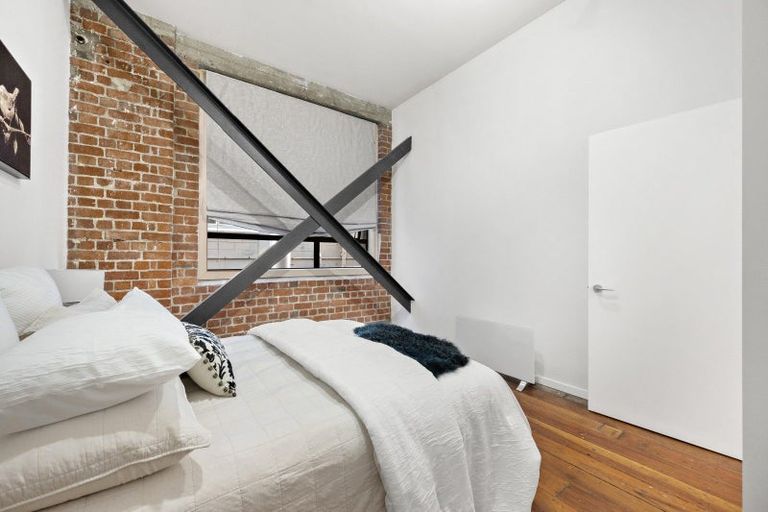 Photo of property in Hannahs Warehouse, 18/13 Leeds Street, Te Aro, Wellington, 6011