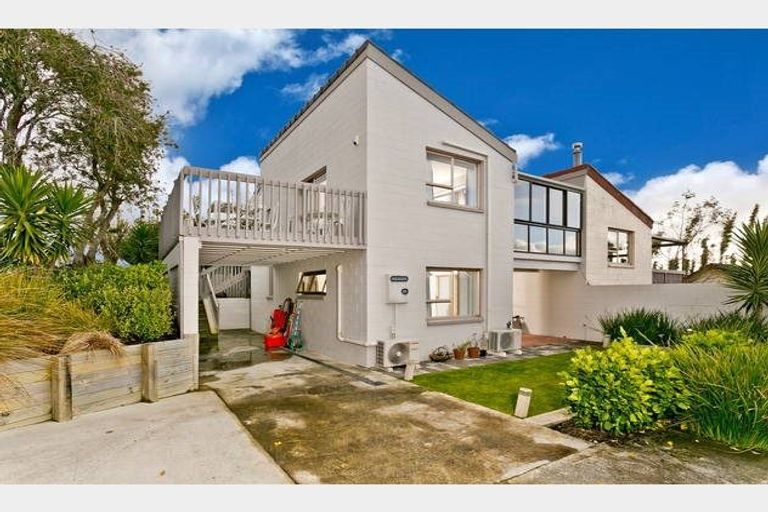 Photo of property in 1137/135 Manuka Road, Bayview, Auckland, 0629