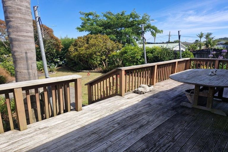 Photo of property in 12 Seaview Road, Ruakaka, 0116