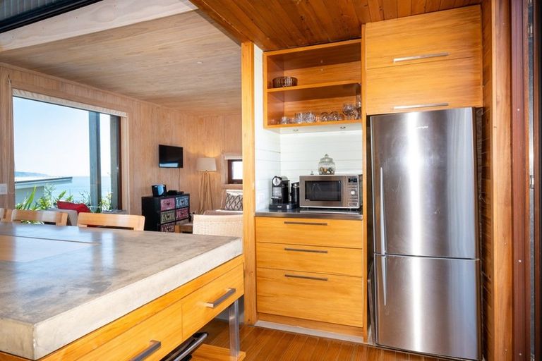 Photo of property in 28 Lightning Ridge View, Waimarama, 4294