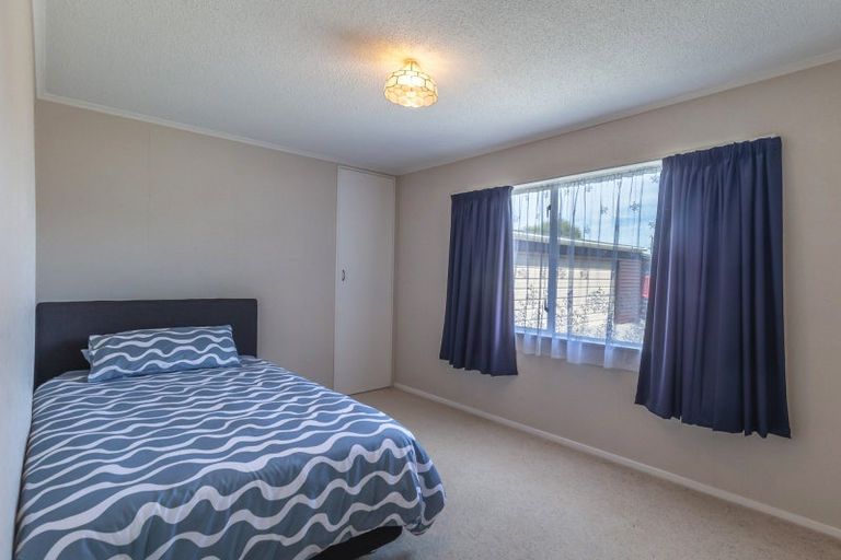Photo of property in 20 Railway Terrace, Ohau, Levin, 5570