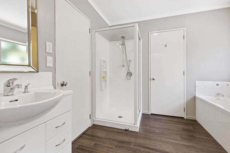 Photo of property in 37 Discovery Drive, Flagstaff, Hamilton, 3210