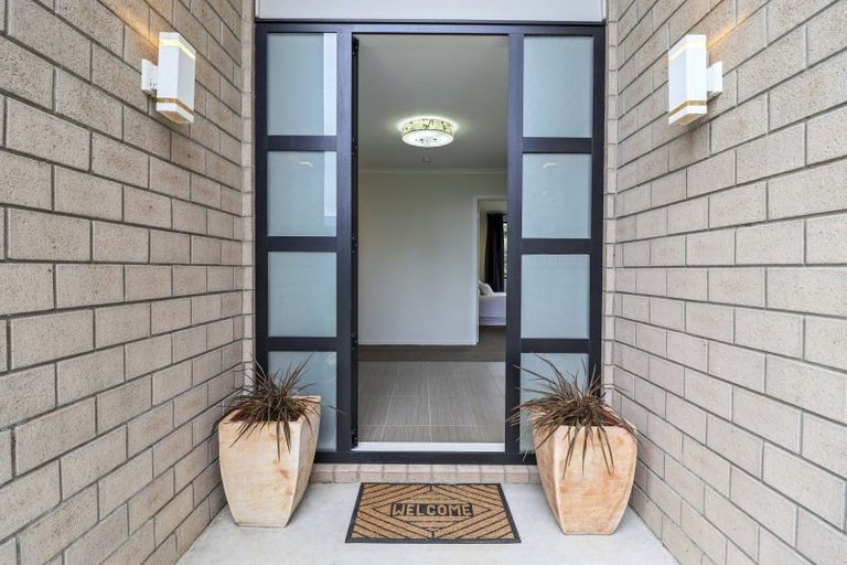 Photo of property in 8 Allendale Place, Morrinsville, 3300