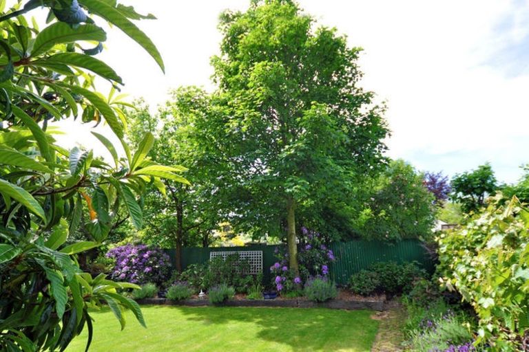 Photo of property in 28 Cashmere View Street, Somerfield, Christchurch, 8024