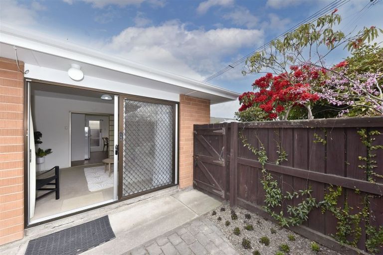 Photo of property in 1/26 Trafalgar Street, St Albans, Christchurch, 8014