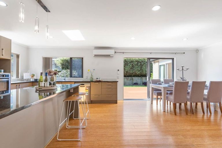 Photo of property in 45 Terrasini Drive, Flat Bush, Auckland, 2019