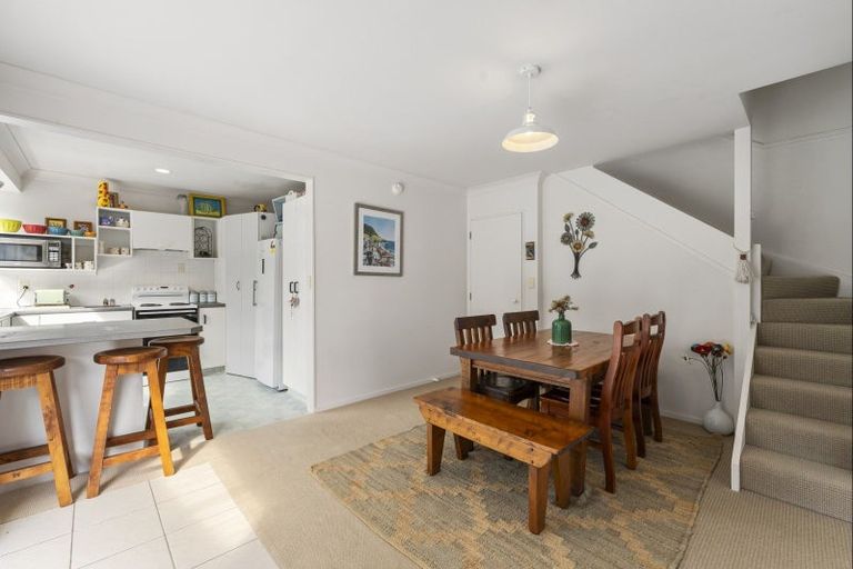 Photo of property in 115a Valley Road, Mount Maunganui, 3116