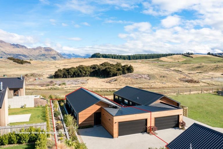 Photo of property in 47a Obelisk Street, Wanaka, 9305