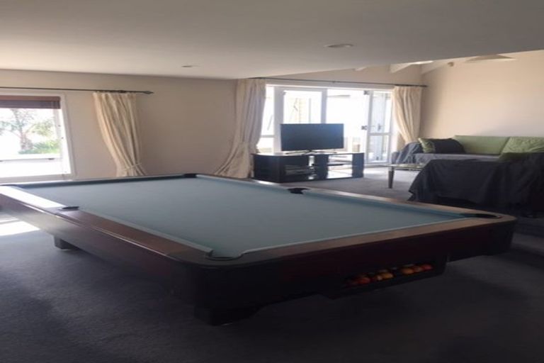 Photo of property in 59 The Esplanade, Eastern Beach, Auckland, 2012