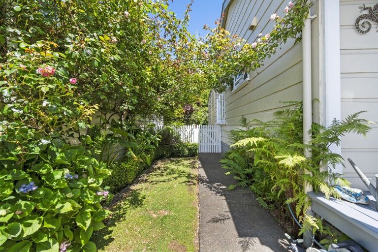 Photo of property in 89 Bridge Street, Bulls, 4818