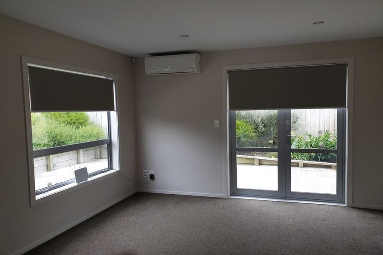 Photo of property in 8a Opapa Street, Titahi Bay, Porirua, 5022