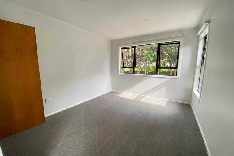 Photo of property in 54 Potter Avenue, Northcote, Auckland, 0627