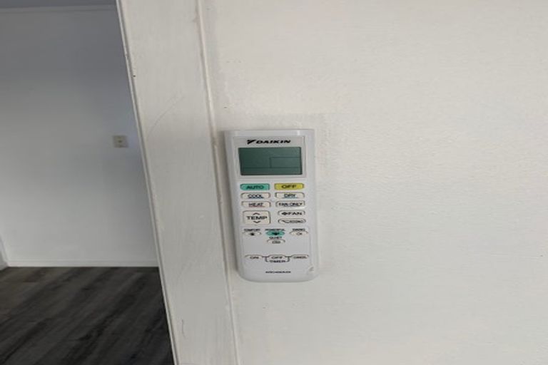 Photo of property in 1/124 Station Road, Papatoetoe, Auckland, 2025