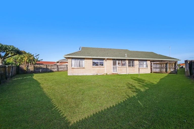 Photo of property in 9 Tullis Place, Burswood, Auckland, 2013