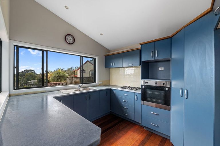 Photo of property in 11 Langstone Street, Welcome Bay, Tauranga, 3112