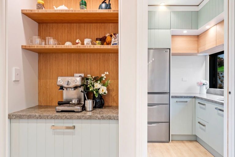 Photo of property in 321 Hepburn Creek Road, Warkworth, 0981